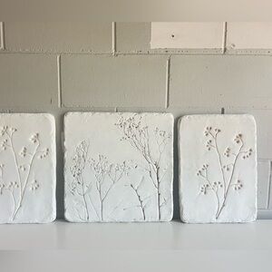 Magnolia White Botanical leaf & berry Sculpture/Plaque Set of 3
